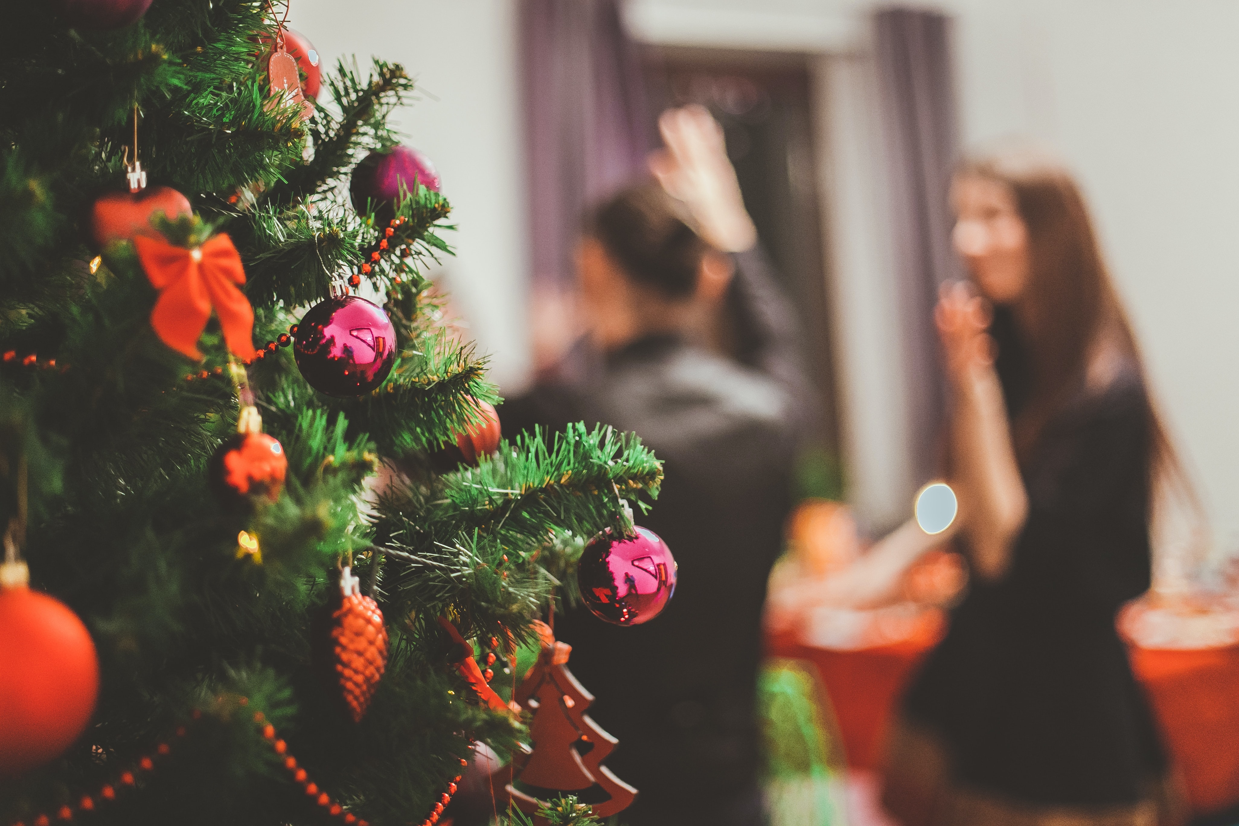 Should You Put Your Job Search on Pause through the Holidays?